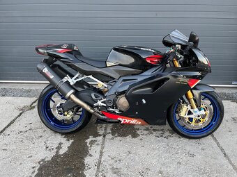 Aprilia RSV 1000R Factory - 7