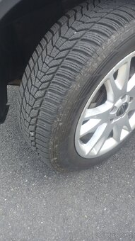 Volvo XC90 D5 120 kW. Automat. 7 míst. - 7