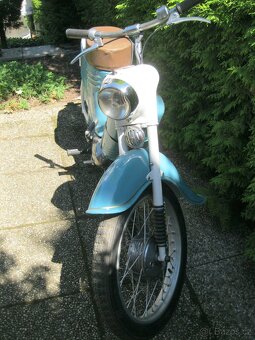 Pionýr JAWA 555 - 7