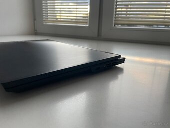 Herní notebook Lenovo Legion- I7-9750H-16-RAM-RTX-2060-6GB-S - 7