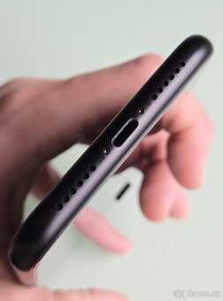 iPhone XR, 95%🔋, TOP stav - 7