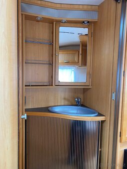 LMC Dominant 470/FRANCOUZSKÁ POSTEL - 7