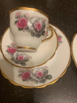 Jídelní souprava - 7