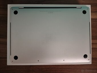 MacBook Pro 2019 | i5 • 8GB • 256GB SSD - 7