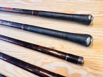 2 TROJDÍLNÉ PRUTY MIVARDI IMPERIUM CARP 390H / 3,90 m / 3 lb - 7