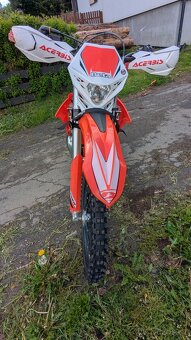 Beta Xtrainer 300 – r.v. 2018, pouze 65 mth, ideální pro men - 7