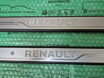 osvětlené dekorativní lišty prahů přední Renault Kadjar 8201 - 7