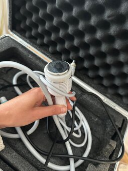 Profi kosmetický přístroj- frakční RF + mikrojehličky až 2mm - 7