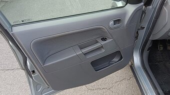Ford Fusion 1.6 I - 7