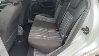FORD FOCUS kombi 1.6i-74KW-benzín - 7