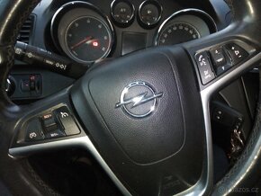 Opel Insignia, 2.0CDTi 96kW - 7