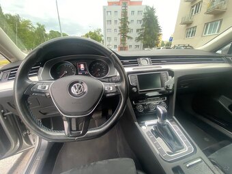 Volkswagen Passat GTE - 7