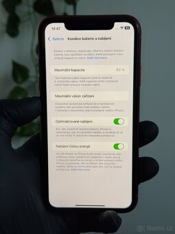 iPhone 11 64GB - záruka, DPH - 7