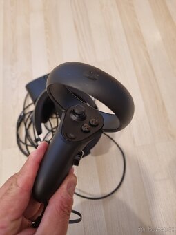 Oculus Rift S - 7