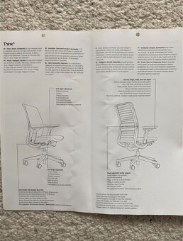 Kancelářská židle Steelcase Think PC 17 300,- - 7