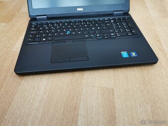 Dell Latitude E5550 FullHD - 7