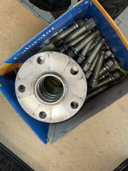 Podlozky pod kola skoda 5x112 tl 20 a 25 mm - 7