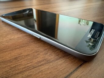 Samsung Galaxy S7 G930F 32GB + 128GB SD karta - 7