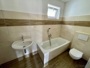 Prodej RD 5++1 s garáží a zahradkou.Přehrada Plumlov - 7