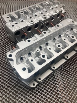 Hlava motoru Felicia - 7