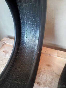 2xletní pneu 235/40/19.Pirelli. - 7