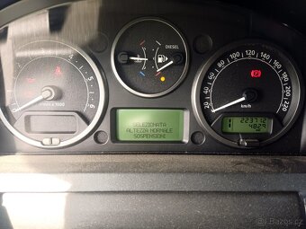 Land Rover - 7