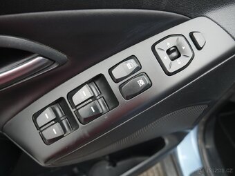 Hyundai Ix35 1.7 CRDi ,  85 kW nafta, 2014 - 7