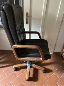 Kožené kancelářské křeslo - 7