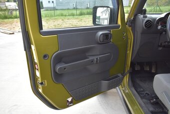 °IIIIIII°JEEP WRANGLER RUBICON 3.8 benzín - 7