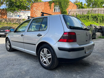 VOLKSWAGEN GOLF 1,6 i 77 Kw - 7