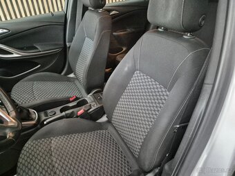 Opel Astra 1,6 CDTi 81kW Excite ST - 7