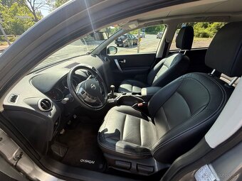 Nissan Qashqai 2,0i Tekna benzín 104kw - 7