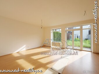Prodej koncového řRD 4+1 [125m2] se zahradou, 2x parking, Če - 7