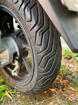 Honda PCX r. 2020 12 tis. nájezd - 7
