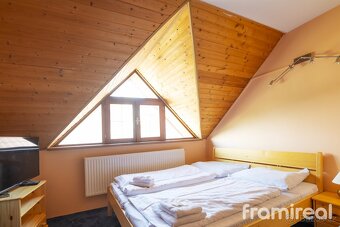 Prodej, Restaurace, 1593 m² - Šatov, ev.č. 00652 - 7