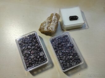PRODÁM VYBRANÉ MINERÁLY - 7