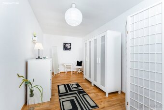 Prodej bytu 2+kk 49 m² Grafická, Praha - Smíchov - 7