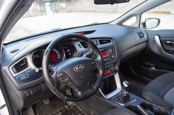 Kia Ceed SW 1.6 GDI - 7