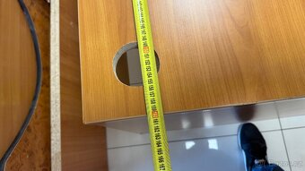 Stůl kancelářský - 7