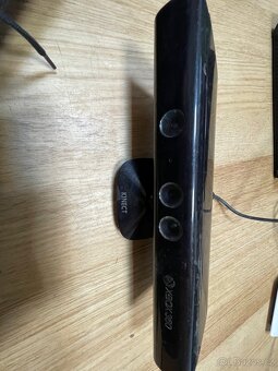 Xbox 360 s Kinectem + 15 her + Disney Infinity - 7