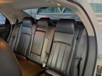 Chrysler 300C 3.0 CRD Startech EDITION TOP STAV - 7