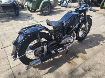 IŽ 49,DKW - 7