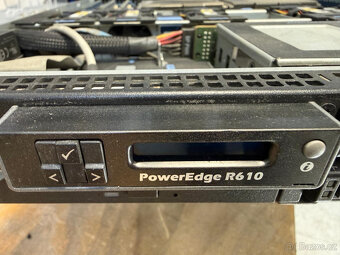 Dell PowerEdge R610 – 2× Xeon 2,4, 12GB RAM, RAID, 2× PSU - 7
