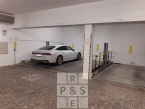 Pronájem garážového stání / zakladač, 15 m2 - Praha - Malá S - 7