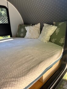 Minikaravan pro 2 osoby - přívěs do 750 kg, nebrzděný - 7