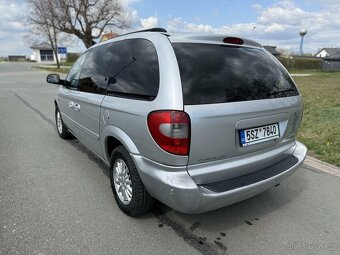 Chrysler Voyager 2.5 CRD 105kw +Najeto 235TKM+7MÍST - 7