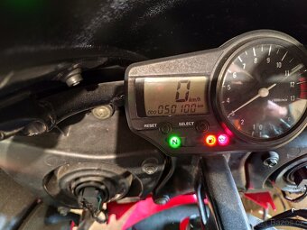 Yamaha R1 2000 zadřený motor - 7