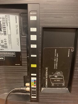 4K UHD Smart Samsung televizor - 7