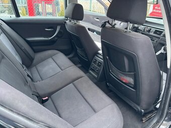 BMW E91 318D 2011 - 7