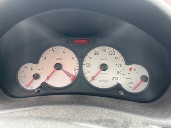 Peugeot 206 1.4 i - 7